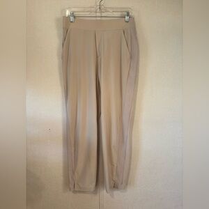 Athleta Brooklyn Ankle Pants | Cream size 10